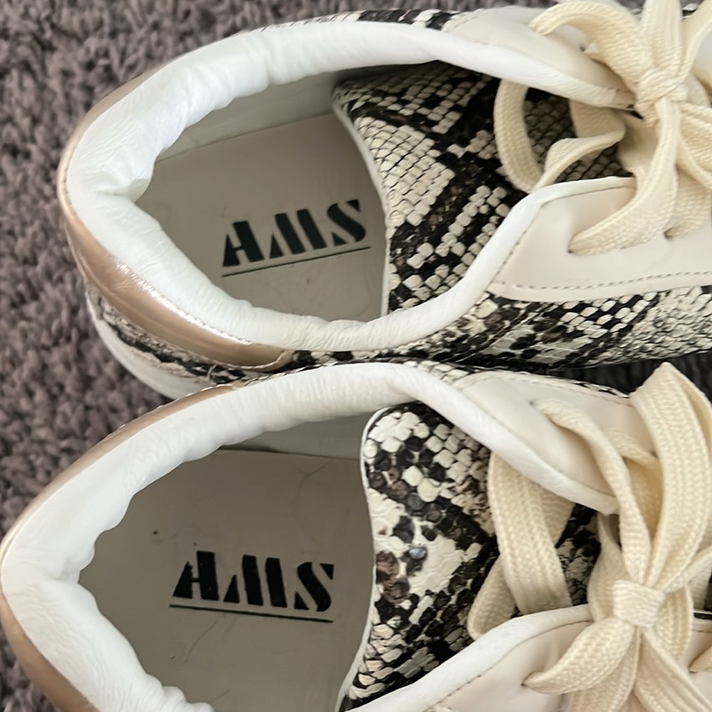 AWS Layla faux Snakeskin Sneakers Size 8 - Picture 3 of 5